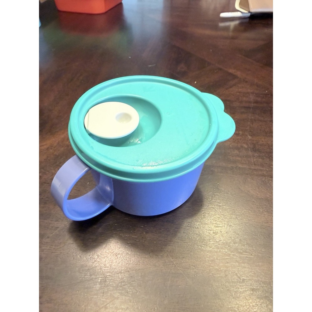 Tupperware Microwave Soup Bowl handle vented  16 oz 31558-4